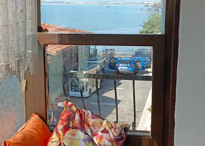 Διαμέρισμα House